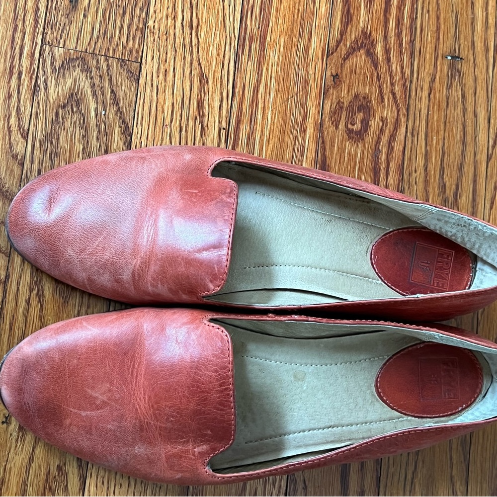 Frye Slip on - Picture 4 of 10